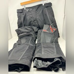Men's Black Cargo Pants with Stitch Detailing
